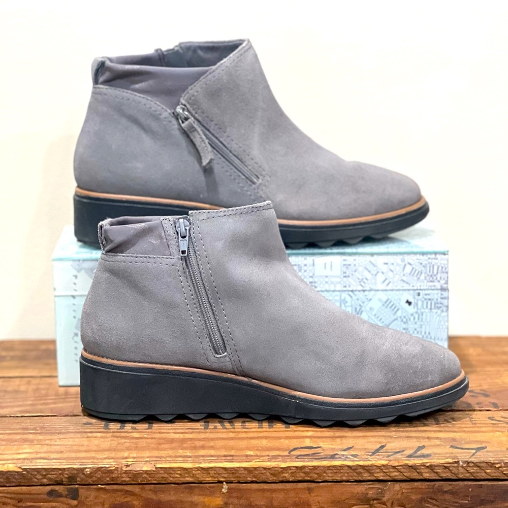Clark’s Kayleigh mid ankle boot